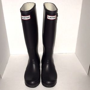Hunter rain boots